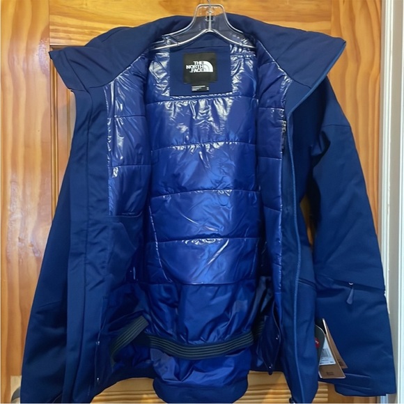 NWOT WOMENS THE NORTHFACE LENADO JACKET SIZE MEDIUM - Picture 6 of 6